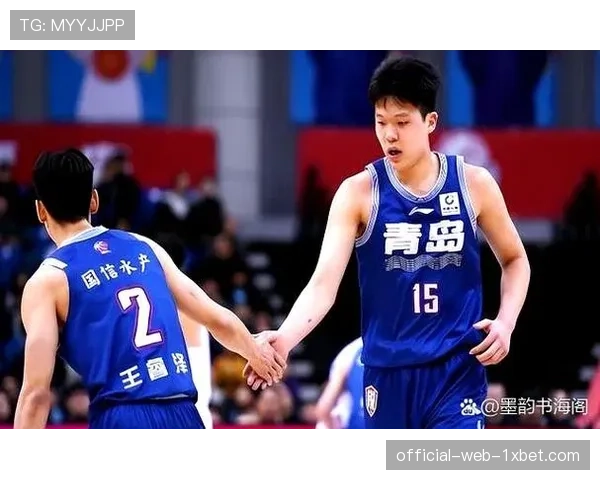 徐杰组织与防守表现超越身高 成广东体系关键